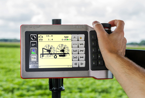 TellusGO_field_Rake_closeup