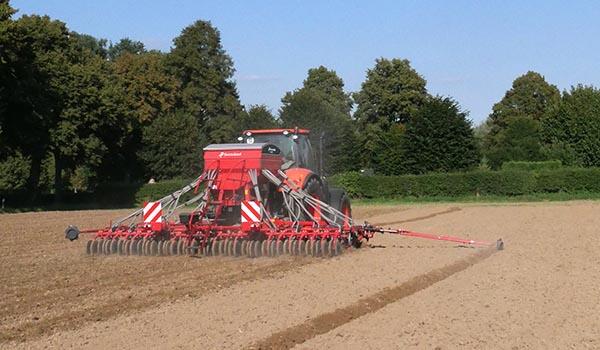 cilena aplikace bakterii Kverneland tsdrill
